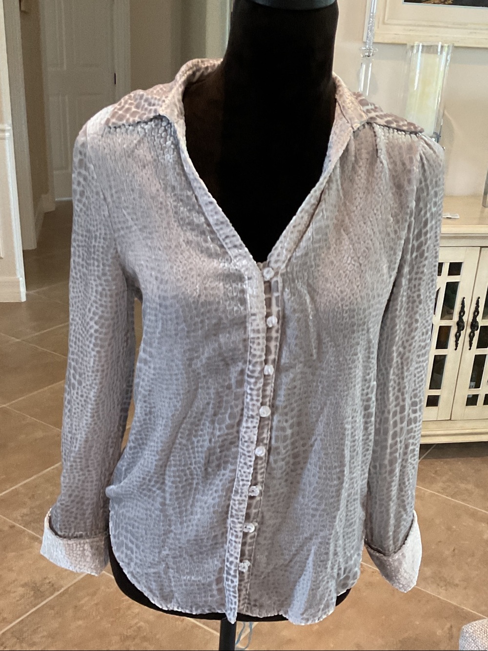 PAIGE velvet burnout button down, gray, sizw XS